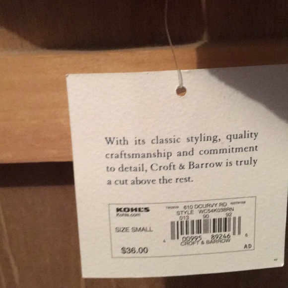 Red zip up - Picture 4 of 4